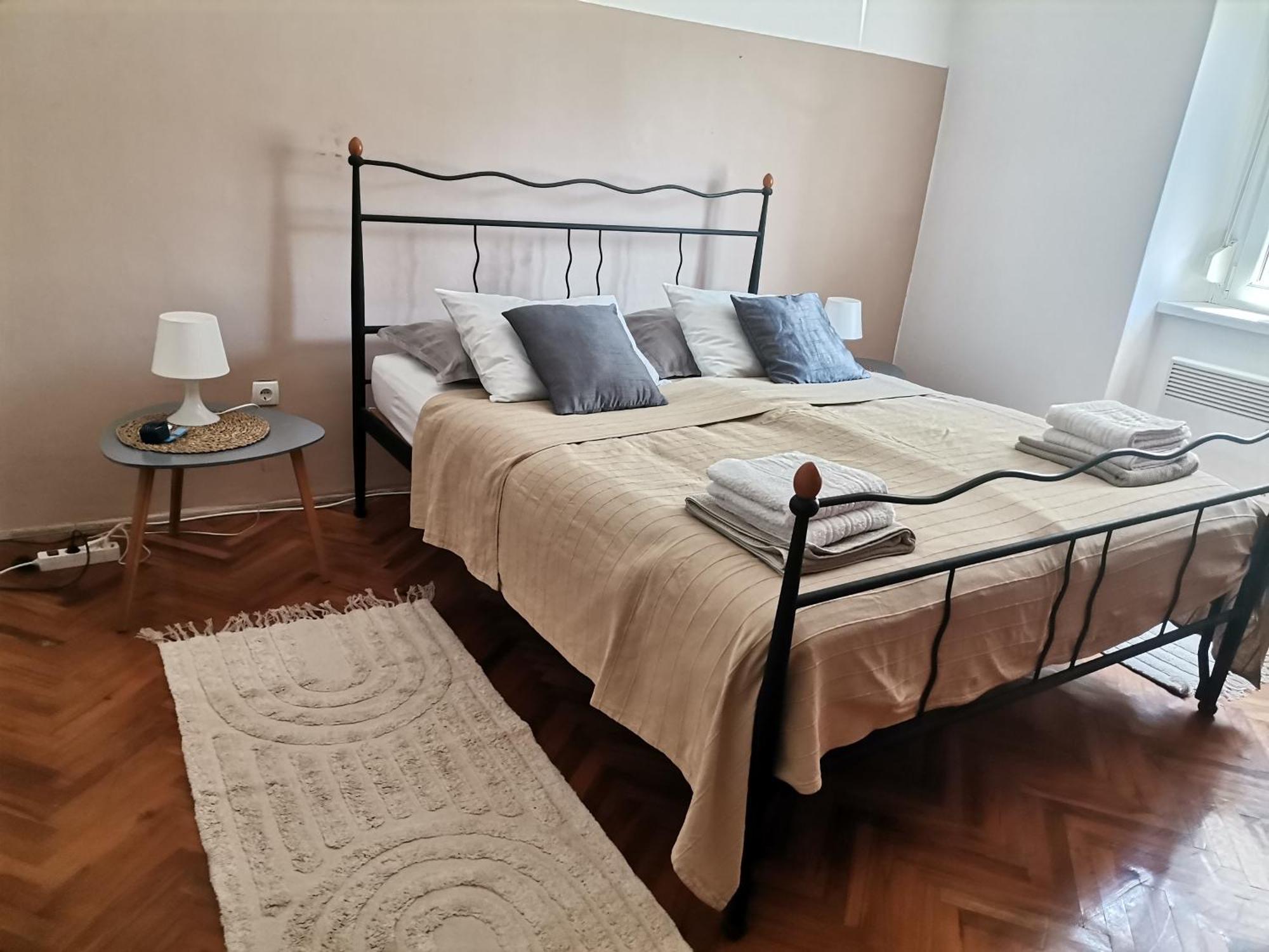 Casa Di Nonna Pina, Kuca U Blizini Arene Apartment Pula Exterior photo